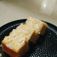 A picture of Orange Almond Semolina Cake.