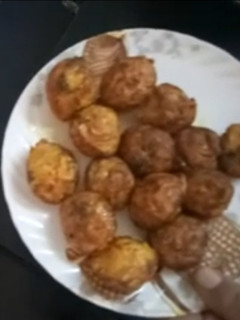 முட்டை போண்டா (egg bonda recipe in tamil) செய்முறை முக்கிய புகைப்படம்