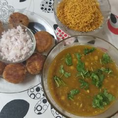 Chole Aloo tikki A picture of Chole Aloo tikki.
