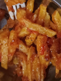 चिल्ली पोटैटो (chilli potato recipe in Hindi) रेसिपी मुख्य फोटो