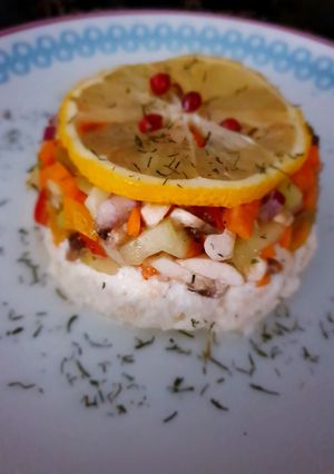 Une photo de Tartare de légumes sur lit de brousse de brebis au piment d'Espelette