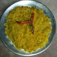 A picture of Moong daal bottle gourd curry.