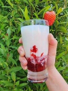Foto resep 16. Korean Milk Strawberry 🍓