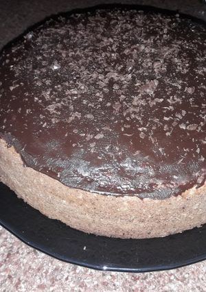 Una foto de Budín de vainilla con cobertura de chocolate ♡