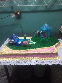 Una foto de Cake de cumpleaños, otro bizcocho de yema