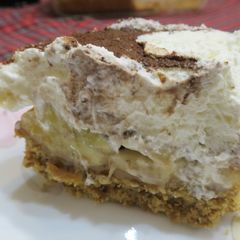 A picture of S's banoffee pie (very easy).