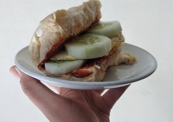 Sari Roti Sandwich Keju