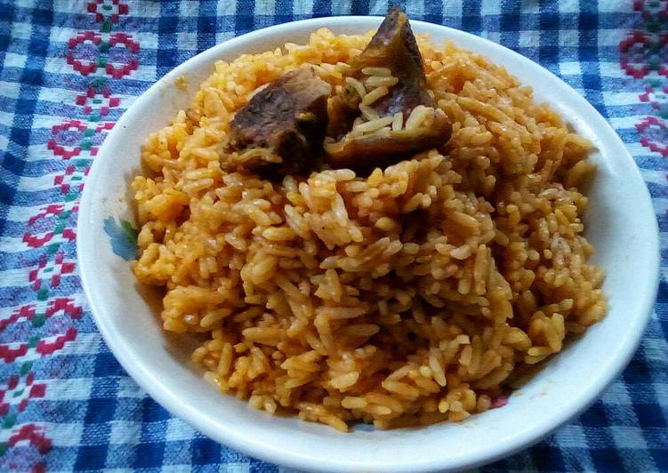 Tasty Tom mix Jollof rice