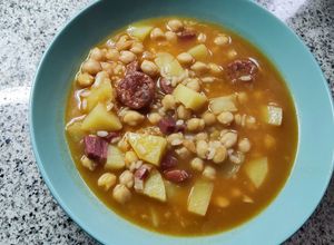 Foto principal de Potaje de invierno al azafrán(Thermomix)