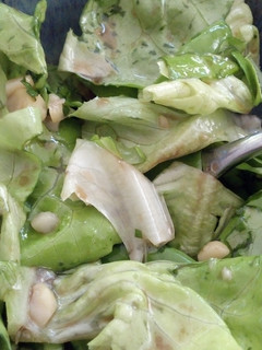 A picture of Macadamia Butter Lettuce Salad.