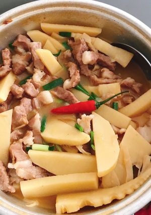 Hình của món Thịt kho măng tươi.