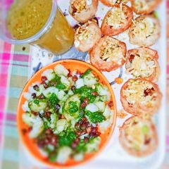 A picture of Street treat party meal.