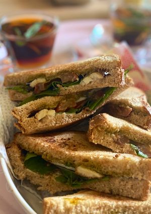 صورة لوصفة ساندوتش الحلوم 🥪
