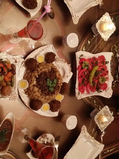 صورة لوصفة كرات اللحم والمعكرونه اكله سريعه ولذيذه 😋