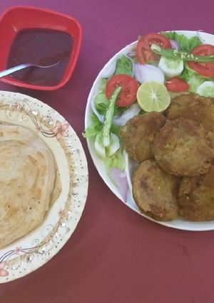 A picture of Mutton shami kababs.