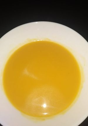 A picture of Butternut soup.
