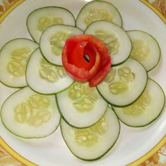 A picture of Cucumber and tomato styles.
