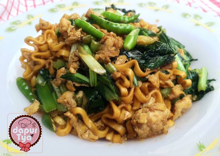 Cara Gampang Membuat Mie Goreng Simple Anti Gagal