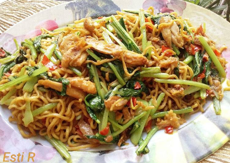 πMie Goreng Bumbu Iris
