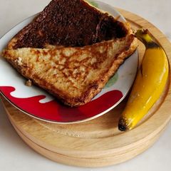 A picture of French Toast.