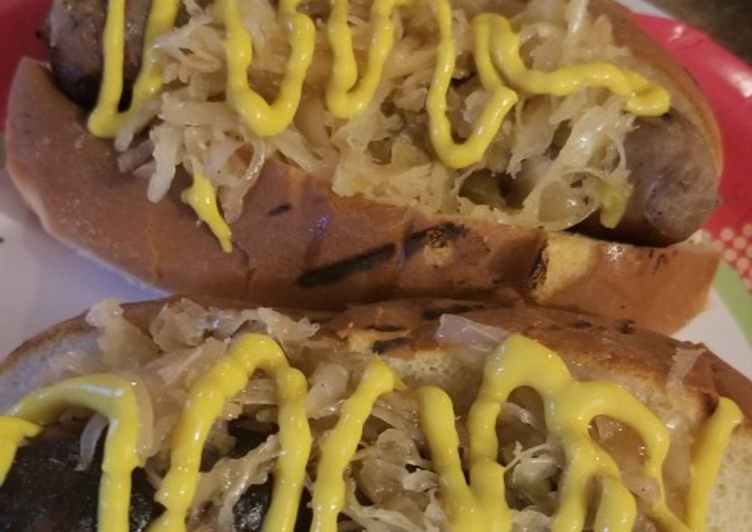 Shiner Bock Bratwursts Recipe by Derek Cookpad