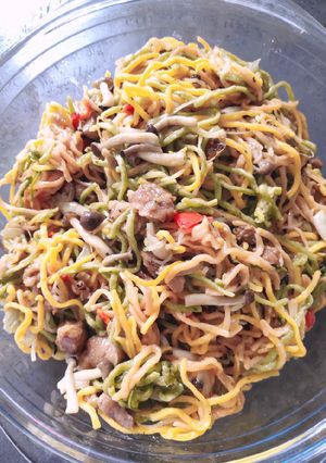 A picture of Colorful Noodles.