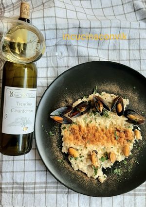 Foto di Risotto allo Chardonnay con cozze e bottarga