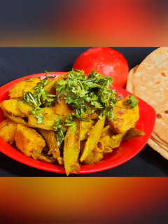 आलू परवल की सब्जी (Aloo parwal ki sabzi recipe in hindi) रेसिपी मुख्य फोटो