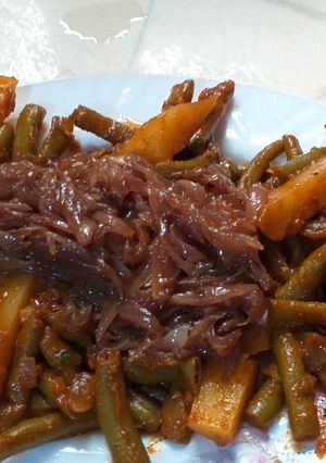 صورة لوصفة لوبيا لخضراء بدون لحم 😋😋