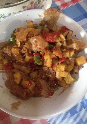 Foto resep Sambel Goreng Kentang&Krecek #PejuangGoldenApron2