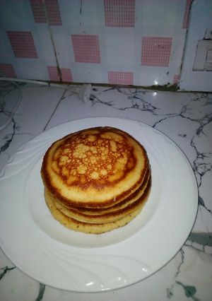 A picture of Fluffy banana pancakes.