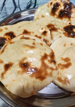 A picture of Tandoori Roti.