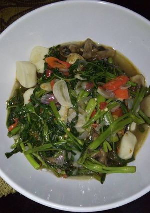 Foto resep Tumis kangkung jamur n baso ikan