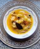 Patatas con migas de bacalao y setas
