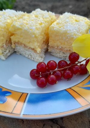 O poză a rețetei Prăjitură Raffaello.