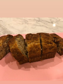 A picture of Banana Cake with Airfryer.