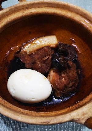 A picture of Fujian Pork Stew or Hong Ba.