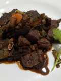 Daditos de res con especias y salsa soya