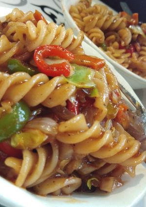 A picture of Chinese pasta.