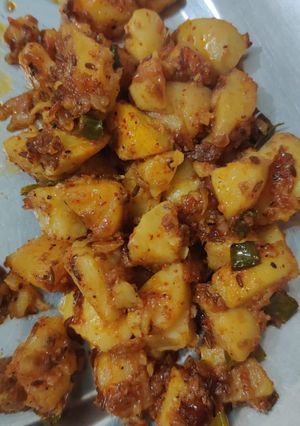 A picture of Vrat vale aloo.