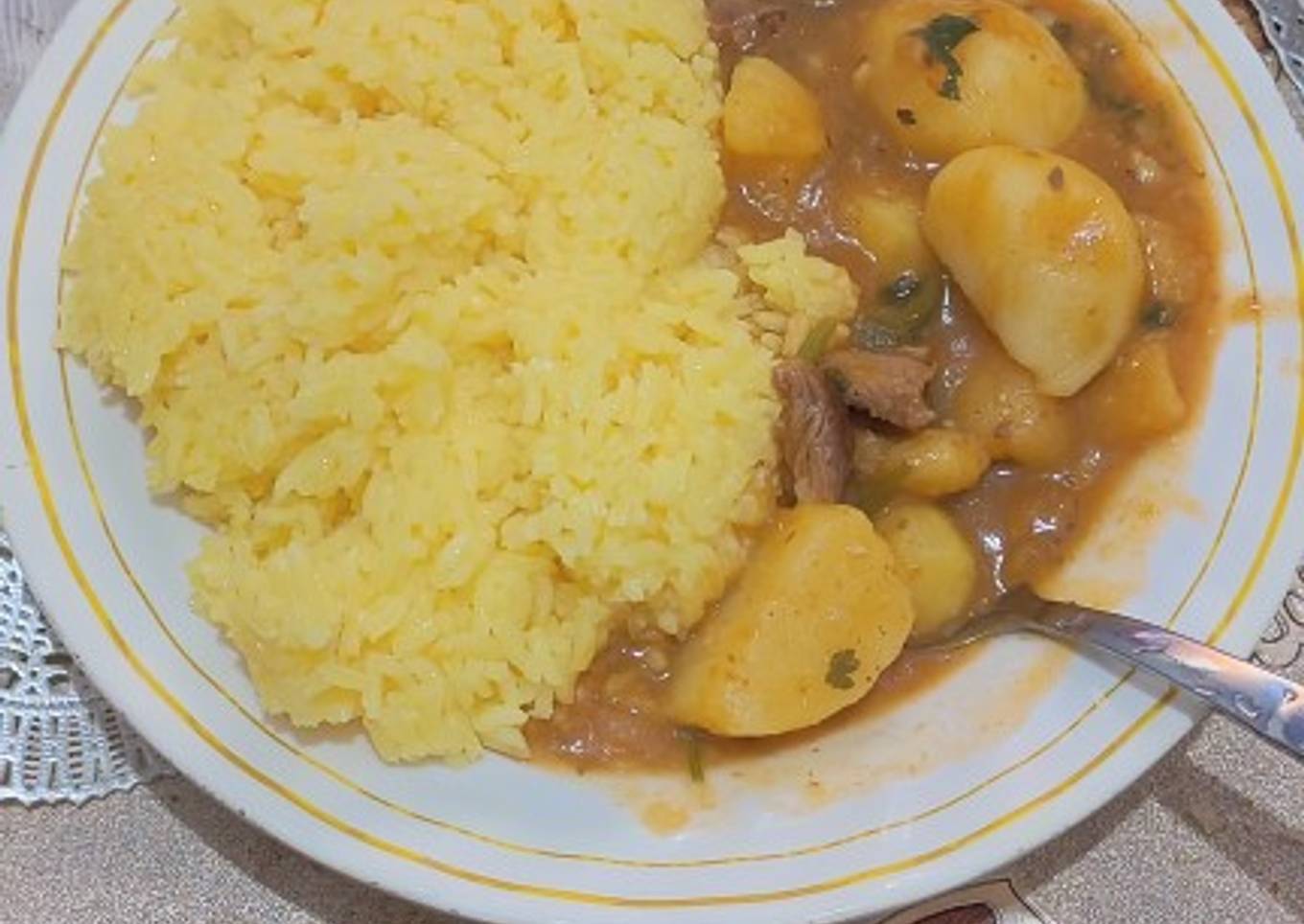 Beef stew and rice