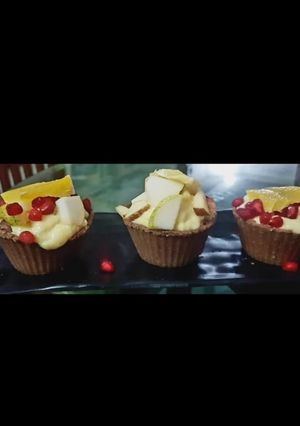 A picture of Dessert cups.