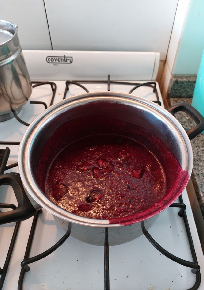 Una foto de Sopa de remolacha