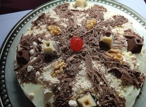 Una foto de Torta Espuma chocolatosa 🎉✨🥧🎉✨🥧🎉✨