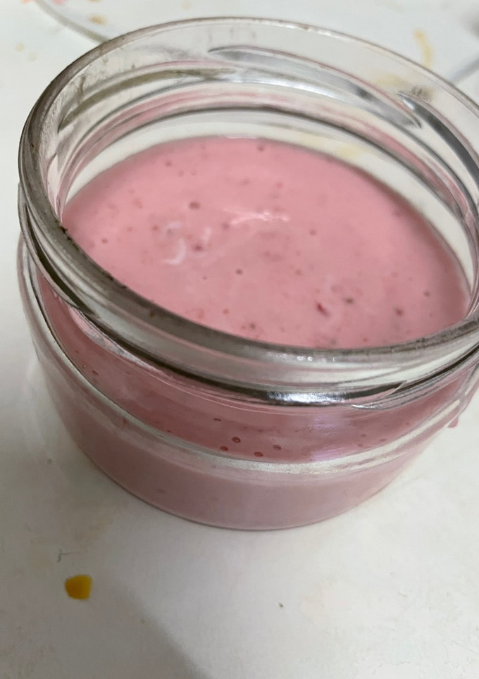 Una foto de Petitsuit de fresa saludable