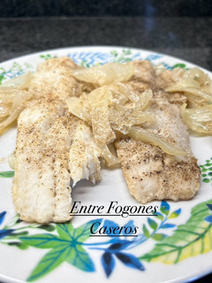 Una foto de Filete de merluza congelada al horno