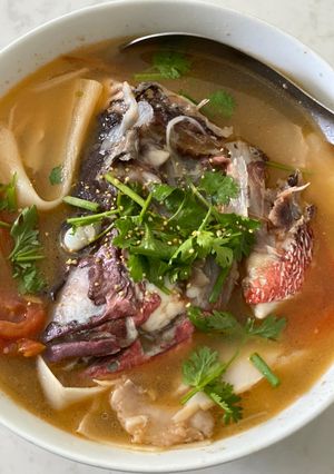 Hình của món Canh cá măng chua.