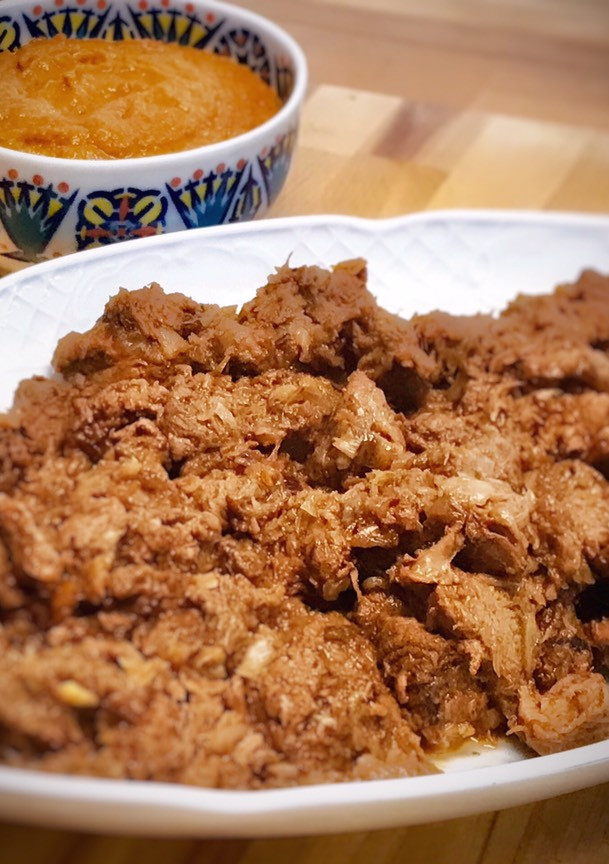 Una foto de Ternera gallega con salsa dulce de zanahoria