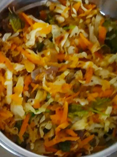 முட்டைக்கோஸ் கேரட் பொரியல் செய்முறை முக்கிய புகைப்படம்