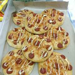 รูปของ Pizza enak banget walau tanpa mozzarella😍😁